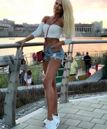 Ани, 23 года, 2 размер груди